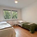 Monteurwohnungen Halle Fuer Teams Kueche Wlan Parkplatz * Halle (Saale)