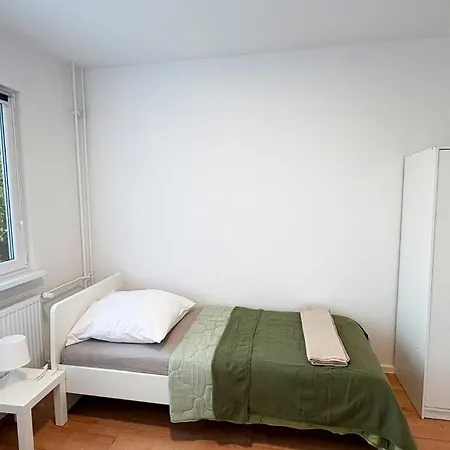 Monteurwohnungen Halle Fuer Teams Kueche Wlan Parkplatz Apartman *