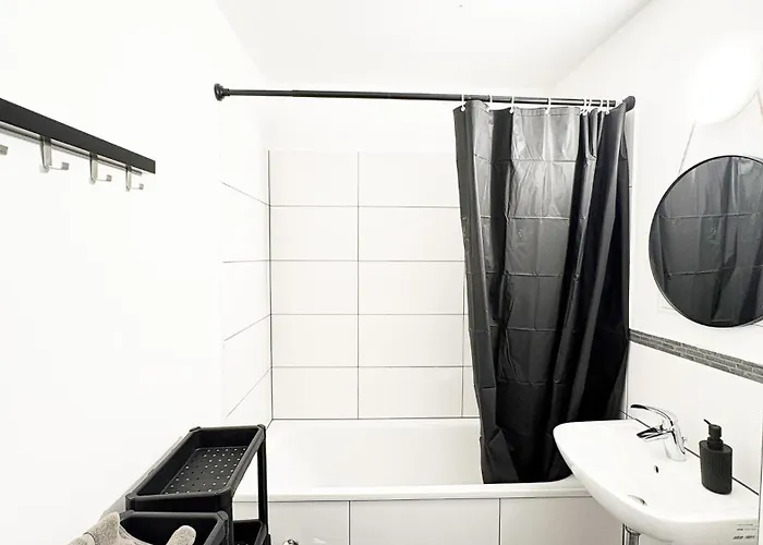 アパート Monteurwohnungen Halle Fuer Teams Kueche Wlan Parkplatz *