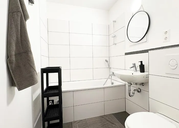 アパート Monteurwohnungen Halle Fuer Teams Kueche Wlan Parkplatz