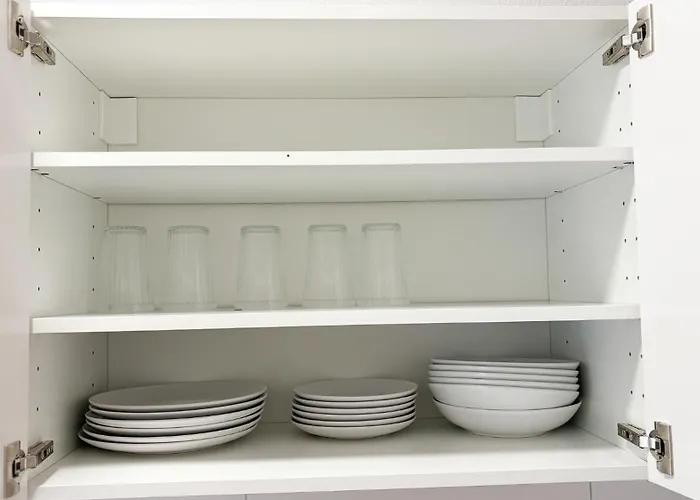 Monteurwohnungen Halle Fuer Teams Kueche Wlan Parkplatz