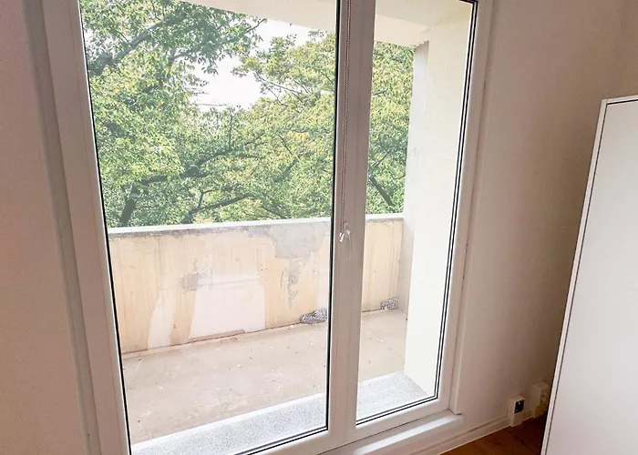 Monteurwohnungen Halle Fuer Teams Kueche Wlan Parkplatz *